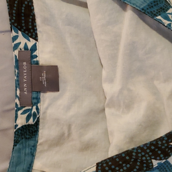 Patterned skirt - Picture 2 of 2